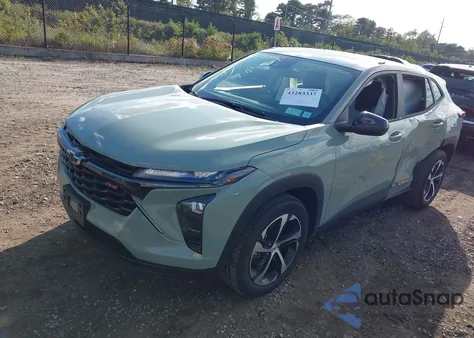 2024 Chevrolet Trax Fwd 1Rs из США, поврежденный, VIN KL77LGE24RC105237